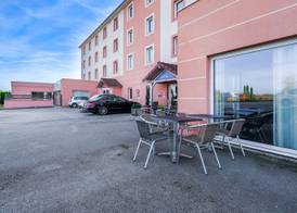 Kyriad Dijon Sud - Longvic 3