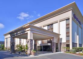 Hampton Inn Seattle-Airport 2