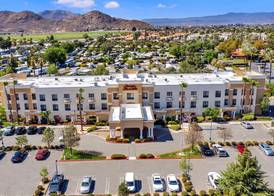 Hampton Inn & Suites Hemet 2