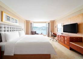 Kowloon Shangri-La, Hong Kong 4