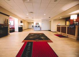Hampton Inn & Suites Minot 4