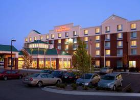 Hilton Garden Inn Naperville/Warrenville 2