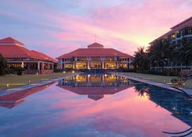 Pullman Danang Beach Resort 2