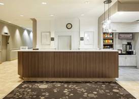 Hilton Garden Inn Omaha Downtown/Old Market Area 5