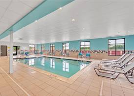 Hampton Inn & Suites Kenosha Pleasant Prairie 5