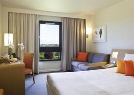 Novotel Amboise 5