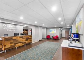 Hampton Inn Huntington University Area 5