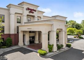 Hampton Inn Elkton 3