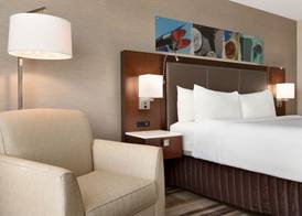 Crowne Plaza AUBURN HILLS by IHG 5
