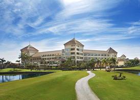 Hilton Pyramids Golf 3