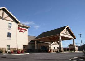 Hampton Inn Murphy 2
