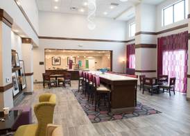 Hampton Inn & Suites Bay City 4