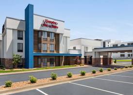 Hampton Inn & Suites Springfield, MO 2
