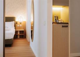 Mövenpick Hotel Bari 5
