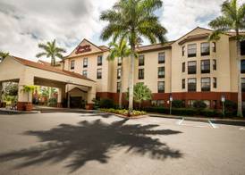 Hampton Inn & Suites Fort Myers Beach/Sanibel Gateway 2