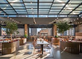 Motto by Hilton Philadelphia Rittenhouse Square 4