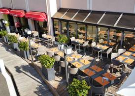 Kyriad Hotel Nevers Centre 4