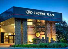 Crowne Plaza SUFFERN-MAHWAH by IHG 2