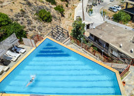 Sunlight Hotel 2