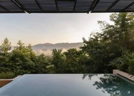 Anantara Golden Triangle Elephant Camp & Resort 2