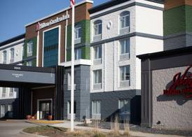Hilton Garden Inn Des Moines Airport 2
