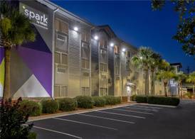 Spark By Hilton Wilmington Carolina Beach Rd 3