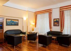 Cloister Inn Hotel 5