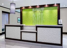 Hilton Garden Inn Victoria 5