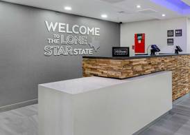Hampton Inn Houston-Pearland 5