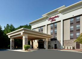 Hampton Inn Martinsville 2
