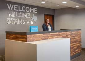 Hampton Inn & Suites Dallas-Allen 4