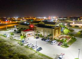 Hampton Inn Alice 5