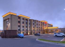 Hampton Inn & Suites Rifle 2