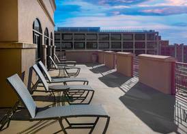 Hampton Inn & Suites Kansas City-Country Club Plaza 2