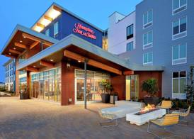Hampton Inn & Suites San Diego Airport Liberty Station 2