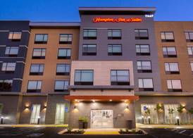 Hampton Inn & Suites By Hilton Rancho Cucamonga 2