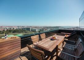 InterContinental Hotels LISBON by IHG 3