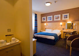 Merton Hotel 2