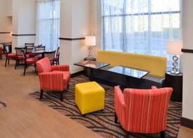 Hampton Inn & Suites California University-Pittsburgh 4