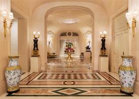 Shangri-La Paris 4