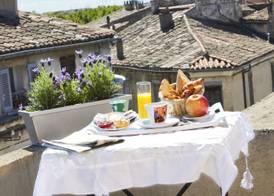 Plazza Hotel 4