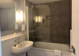 Kyriad Chateauroux - Saint Maur 3