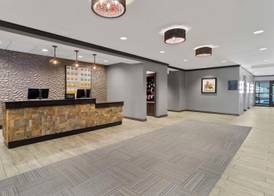 Hampton Inn & Suites by Hilton Columbus Scioto Downs, OH 2
