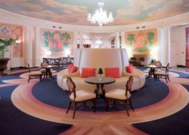 Hotel Roanoke & Conference Center, Curio Collection by Hilton 3