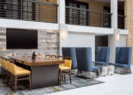 Embassy Suites by Hilton Austin-Central 4