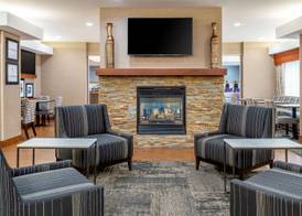 Hampton Inn Mitchell 5