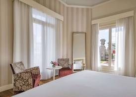 NH Collection Madrid Abascal 4