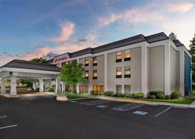 Hampton Inn Tracy 3