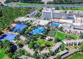 Radisson Blu Hotel & Resort, Al Ain 2