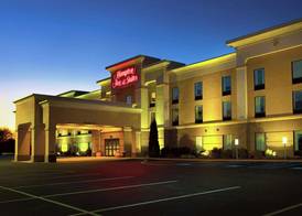 Hampton Inn & Suites Lamar 2